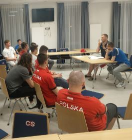 Konsultacja Kadra Narodowa Niesłyszących w Koszykówce Mężczyzn w Szczyrku 
