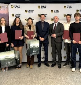 Stypendia sportowe Samorządu Województwa Dolnośląskiego za 2025 rok wręczone